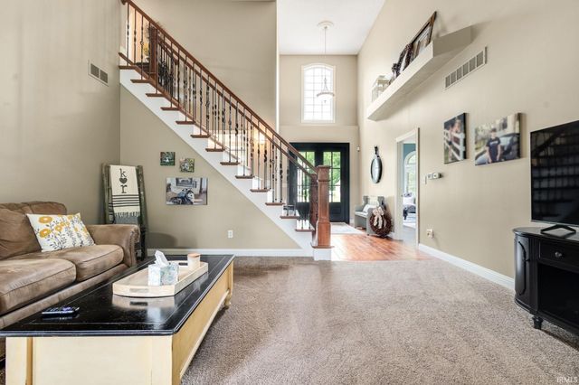 3611 Fox Court, Elkhart, IN 46514