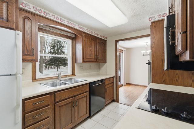 9191 Alidor Road, Schoolcraft, MI 49087