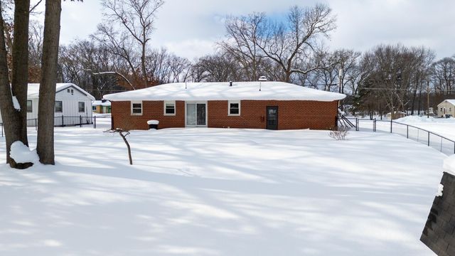 9191 Alidor Road, Schoolcraft, MI 49087