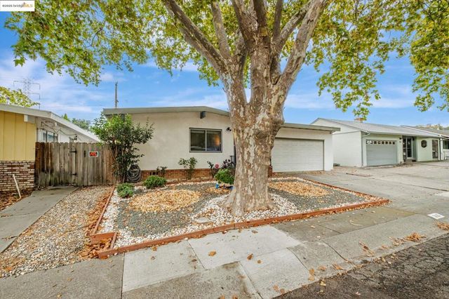 312 Cottonwood Dr, Vallejo, CA 94591