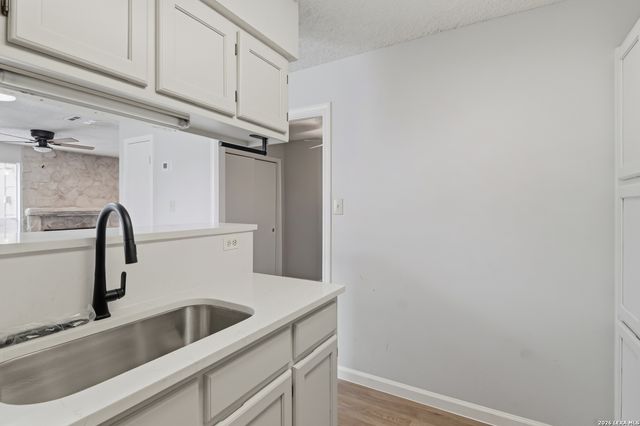 4107 Medical Dr Apt 6107, San Antonio, TX 78229