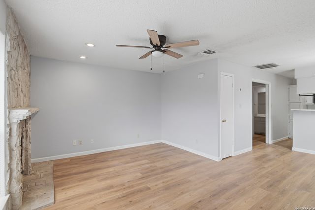 4107 Medical Dr Apt 6107, San Antonio, TX 78229