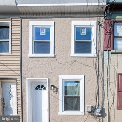1202 READ ST, Wilmington, DE 19805