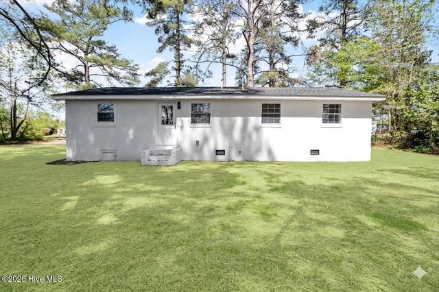 7222 Thorne Farm Road, Elm City, NC 27822