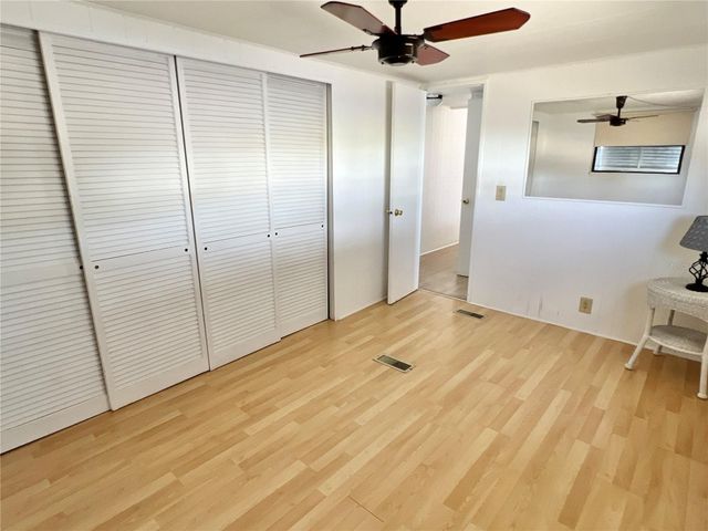 7181 MOUNT HAWTHORNE ROAD NE 590, St Petersburg, FL 33702