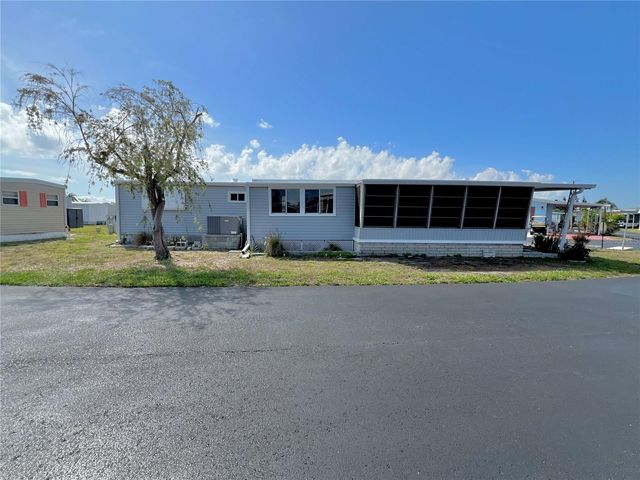 7181 MOUNT HAWTHORNE ROAD NE 590, St Petersburg, FL 33702