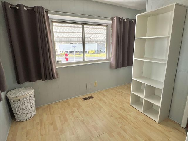 7181 MOUNT HAWTHORNE ROAD NE 590, St Petersburg, FL 33702