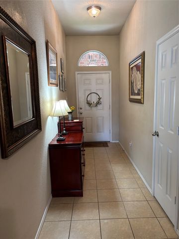 1100 Linden Drive, Burleson, TX 76028