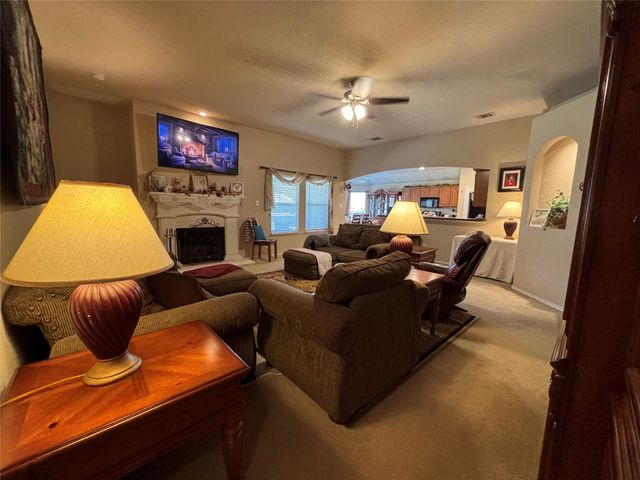 1100 Linden Drive, Burleson, TX 76028