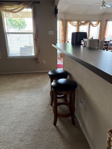 1100 Linden Drive, Burleson, TX 76028