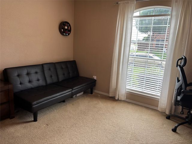1100 Linden Drive, Burleson, TX 76028