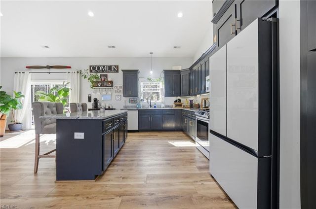 7692 Cunningham LN, Gloucester, VA 23061