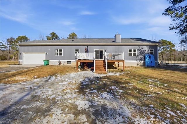 7692 Cunningham LN, Gloucester, VA 23061