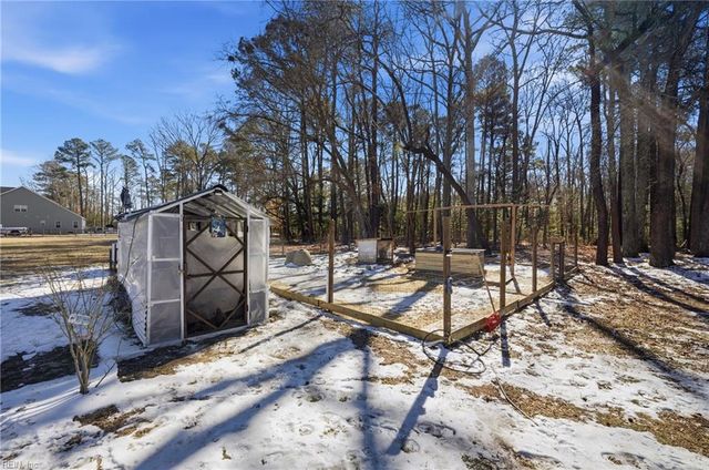 7692 Cunningham LN, Gloucester, VA 23061