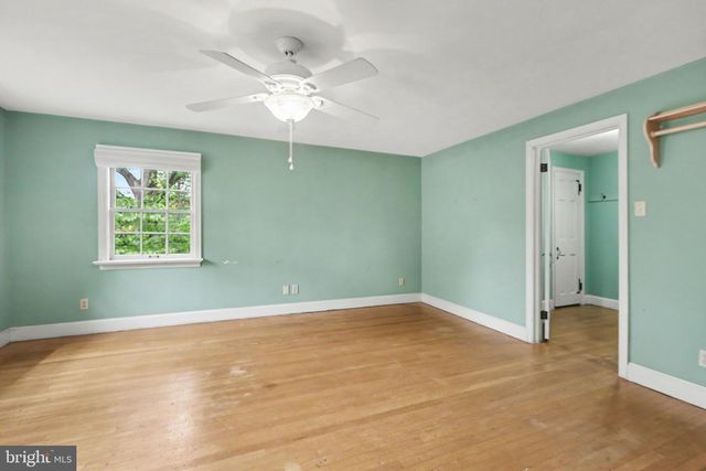 2302 BELLEVUE RD, Harrisburg, PA 17104