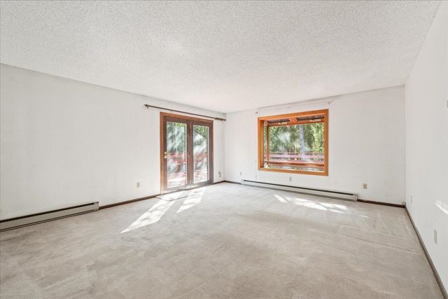 2129 ERMINE DRIVE, North Pole, AK 99705