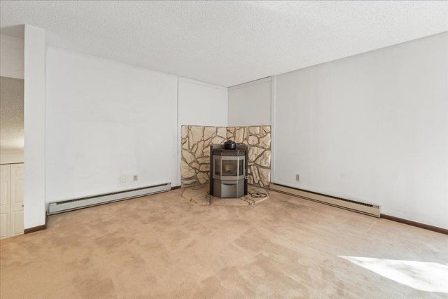 2129 ERMINE DRIVE, North Pole, AK 99705