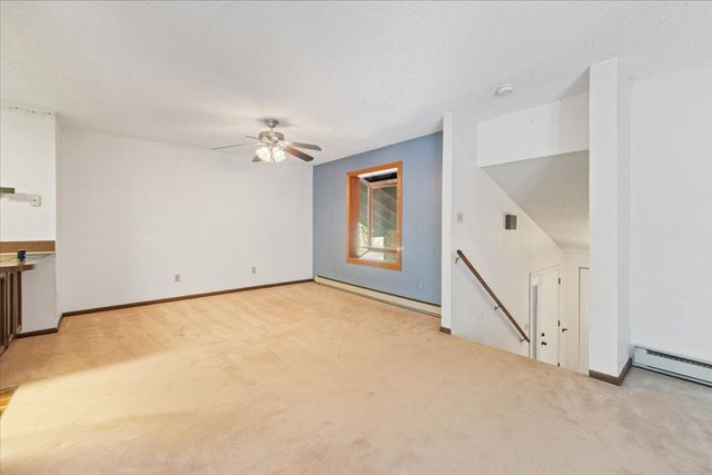 2129 ERMINE DRIVE, North Pole, AK 99705