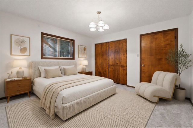 2129 ERMINE DRIVE, North Pole, AK 99705