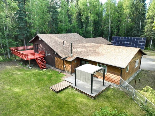 2129 ERMINE DRIVE, North Pole, AK 99705