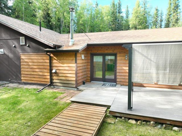 2129 ERMINE DRIVE, North Pole, AK 99705