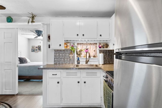 10462 116TH AVENUE, Largo, FL 33773