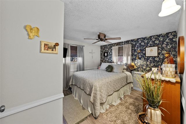 10462 116TH AVENUE, Largo, FL 33773