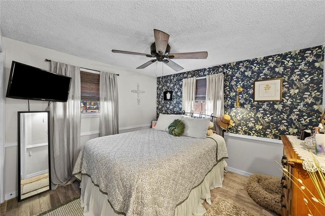 10462 116TH AVENUE, Largo, FL 33773