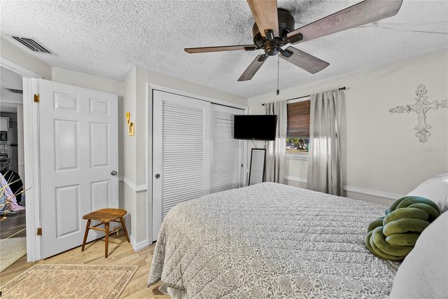 10462 116TH AVENUE, Largo, FL 33773