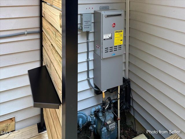 3305 Pinecrest Drive, Raleigh, NC 27609