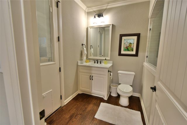 9403 King Air Drive, Granbury, TX 76049