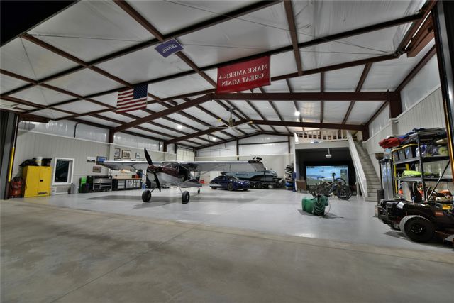 9403 King Air Drive, Granbury, TX 76049