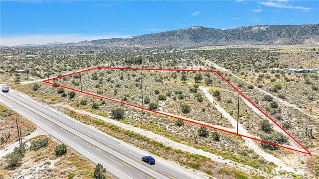 209 Highway 138, Pinon Hills, CA 92372