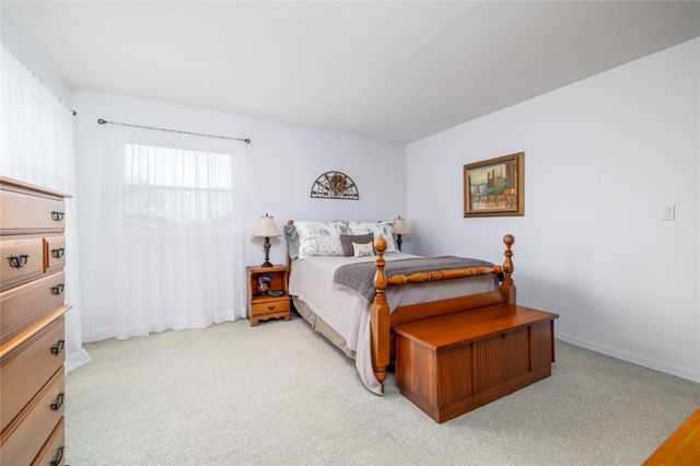 465 Nassau Avenue, Freeport, NY 11520