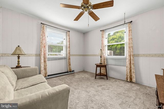 306 CLIFTON AVE, Arnold, MD 21012