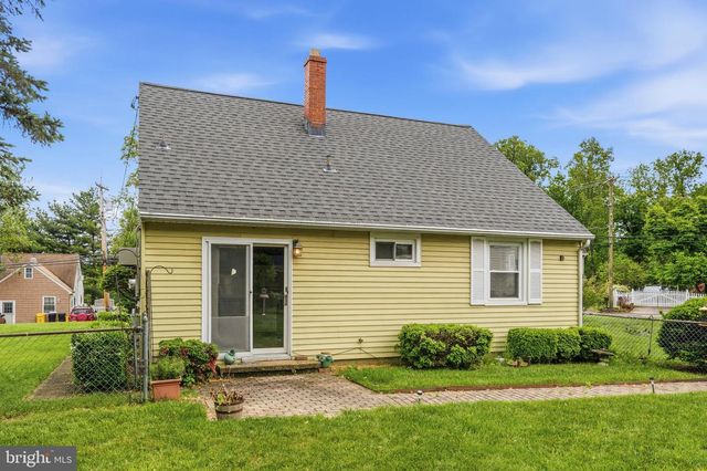 306 CLIFTON AVE, Arnold, MD 21012
