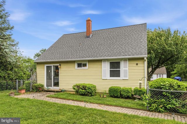 306 CLIFTON AVE, Arnold, MD 21012
