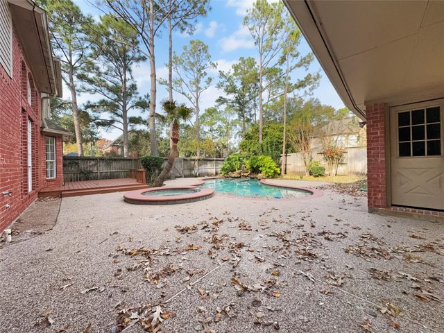 4111 Village Corner Drive, Pasadena, TX 77059