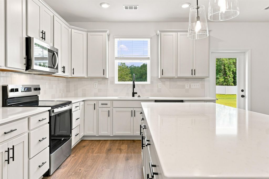 163 Buckingham Dr, Conway, SC 29526 — photo 3