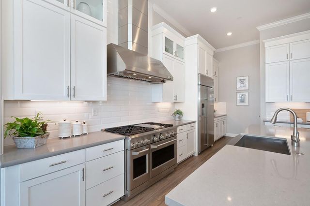 1067 Hogarth Way, El Dorado Hills, CA 95762