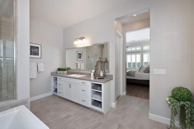 1067 Hogarth Way, El Dorado Hills, CA 95762