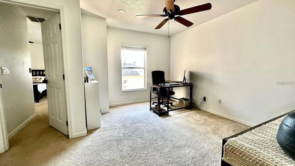 Image 13 of property listing at 12621 TANJA KING BOULEVARD, Orlando, FL 32828