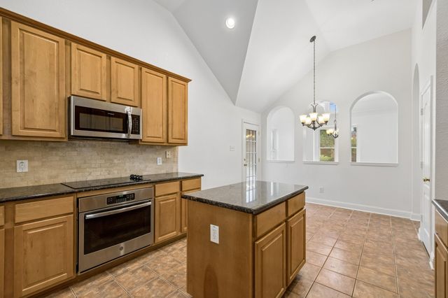 597 Southridge Way, Irving, TX 75063