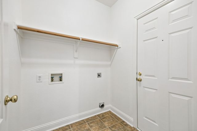 597 Southridge Way, Irving, TX 75063