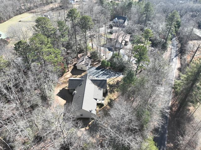 2356 Robin Hood Trail, Hiawassee, GA 30546