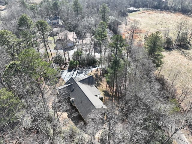 2356 Robin Hood Trail, Hiawassee, GA 30546