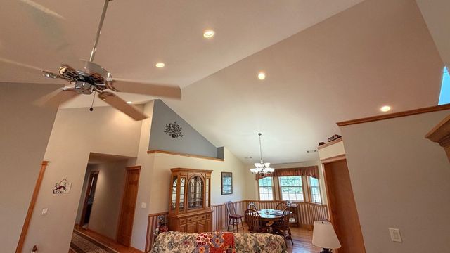 2356 Robin Hood Trail, Hiawassee, GA 30546