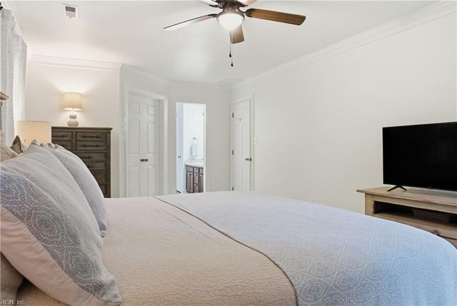 109 Spinnaker Run CT, Smithfield, VA 23430