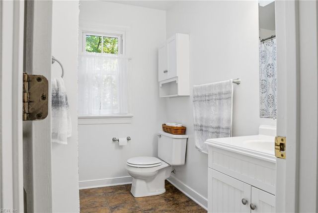 109 Spinnaker Run CT, Smithfield, VA 23430