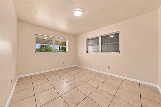 401 Penn RD W, Lehigh Acres, FL 33936